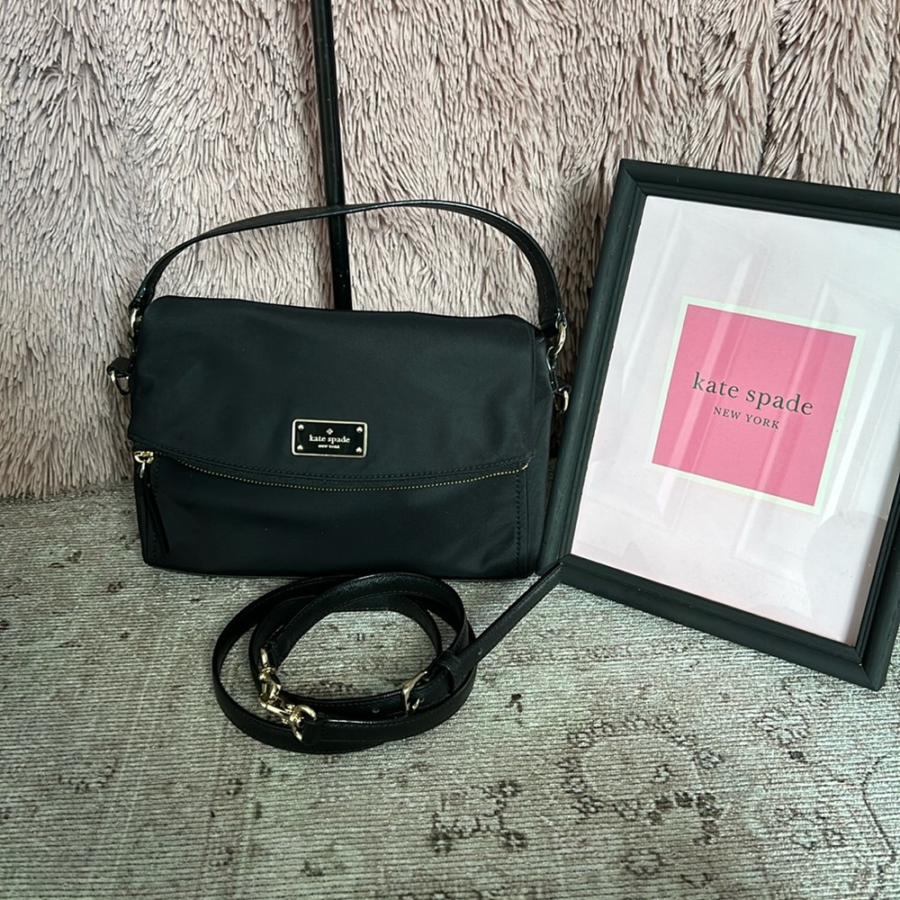 Kate Spade nylon 2-way handbag. Like new